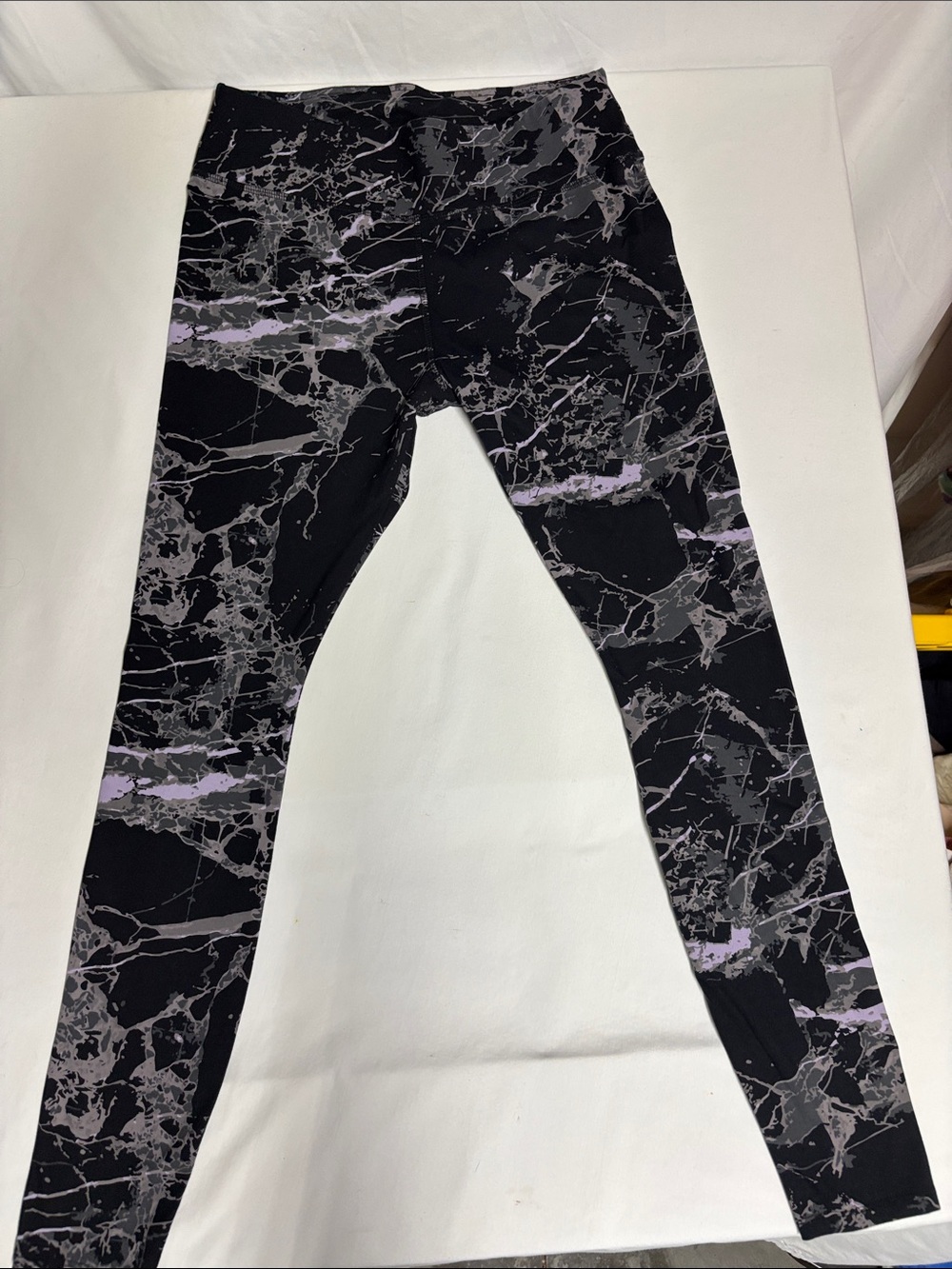 PACT Women’s M Organic Cotton Marble Print High Rise Leggings Black Gray